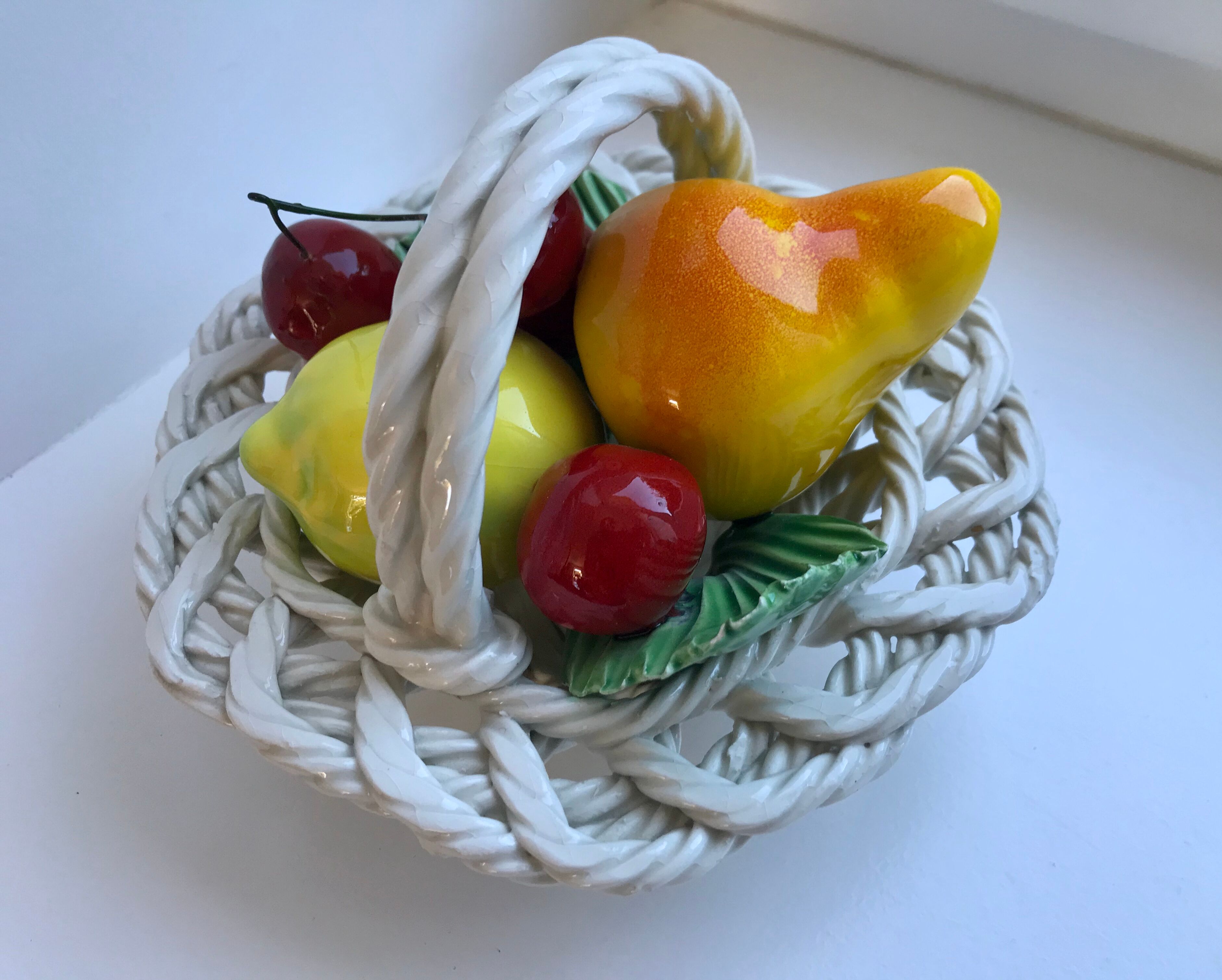 Vintage ceramic fruit basket slurry