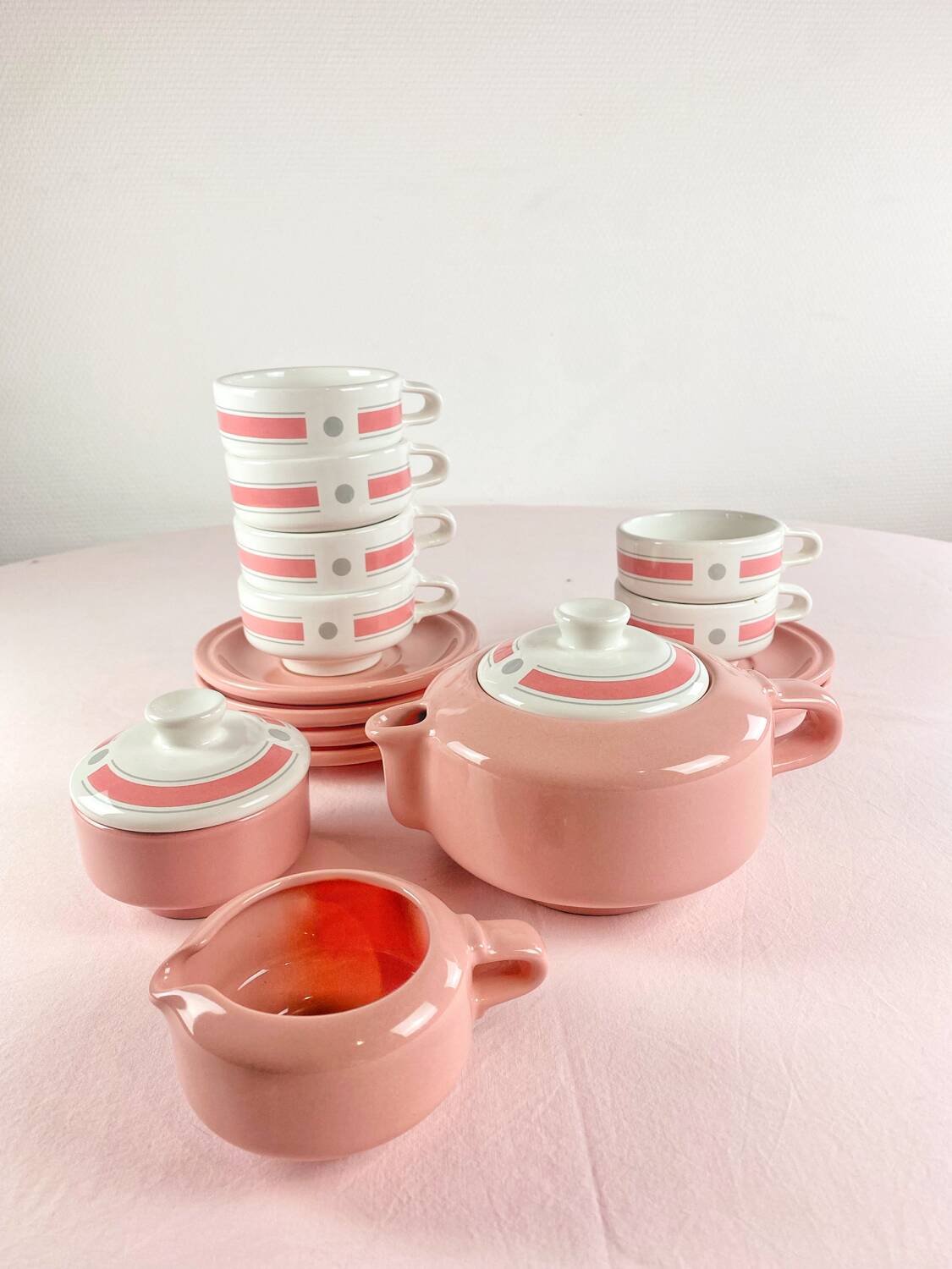 Service vintage rose