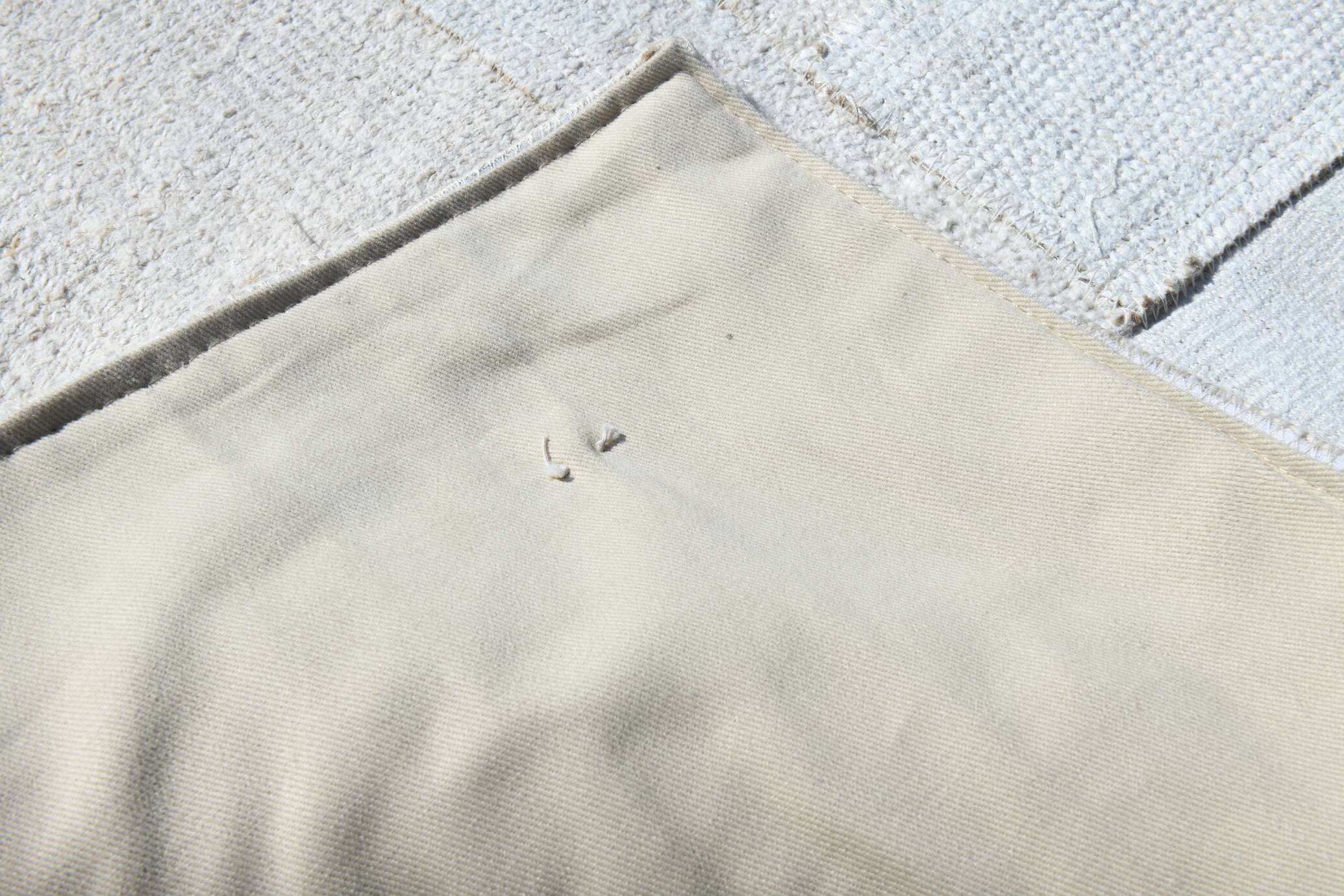 Off-White Neutral Vintage Kilim Rug For Living Room, 190x270 Cm