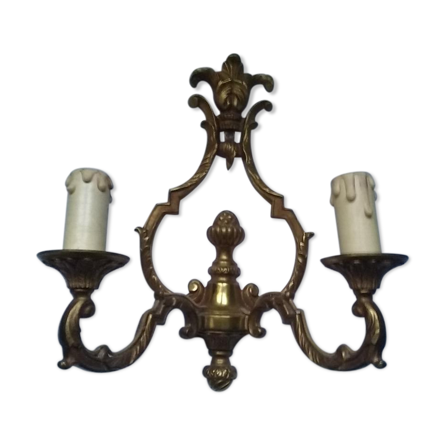 18th century style wall lamp in gilded bronze