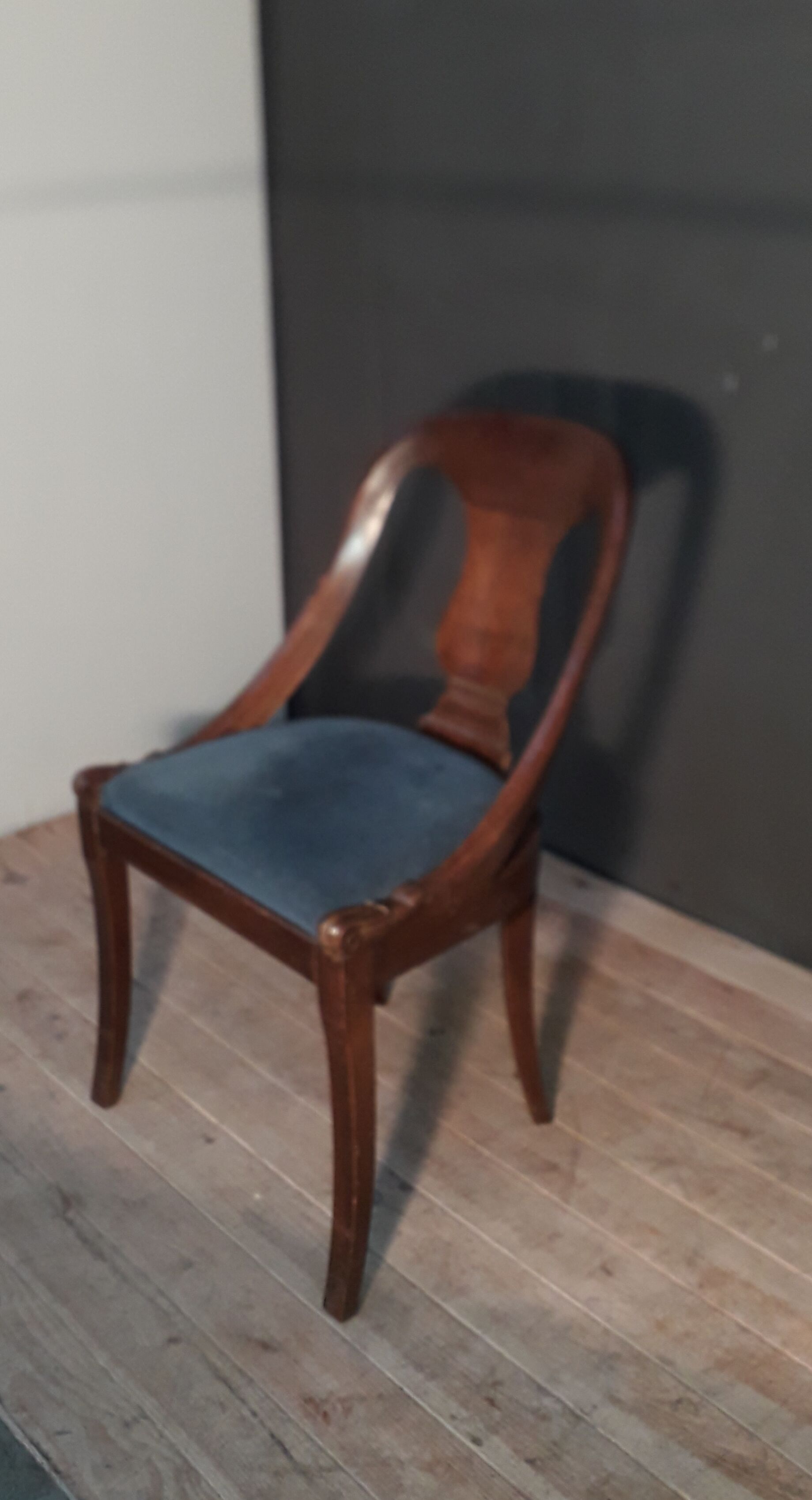 Gondola chair