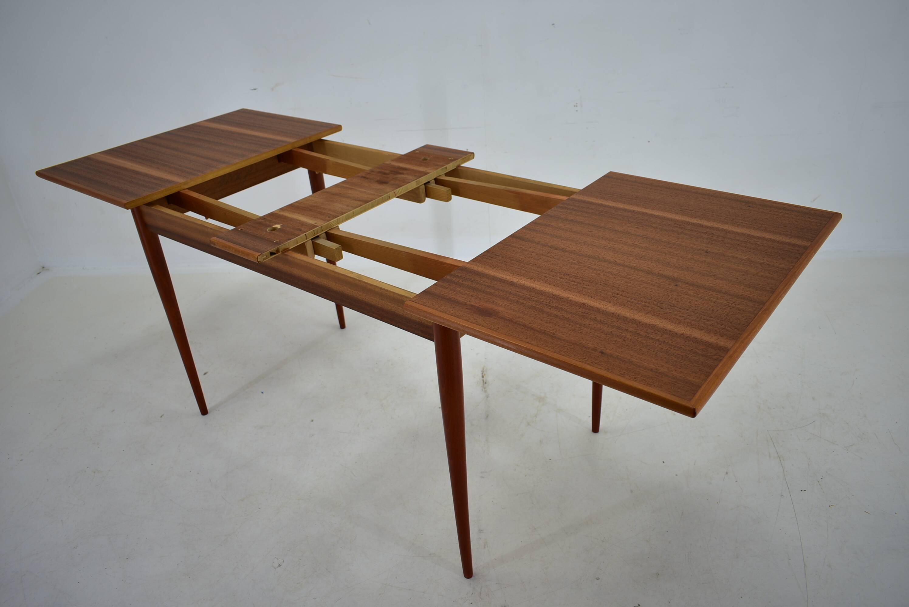 1960s Mahogany Dining Table, Czechoslovakia