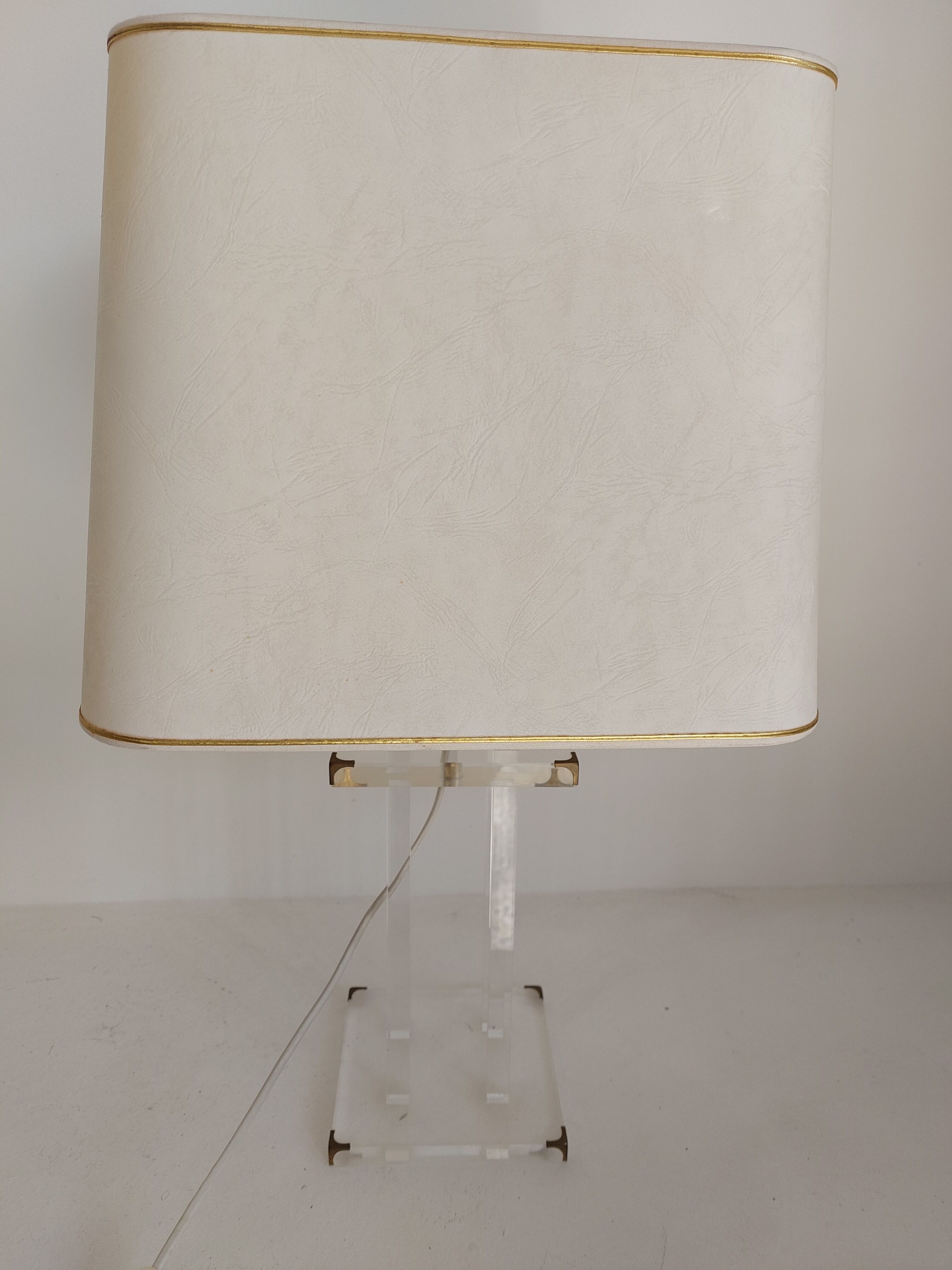 Plexiglas lamp of David Lange for Roche Bobois 1970
