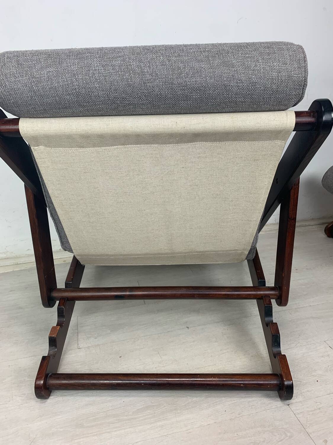 Pair of folding armchairs