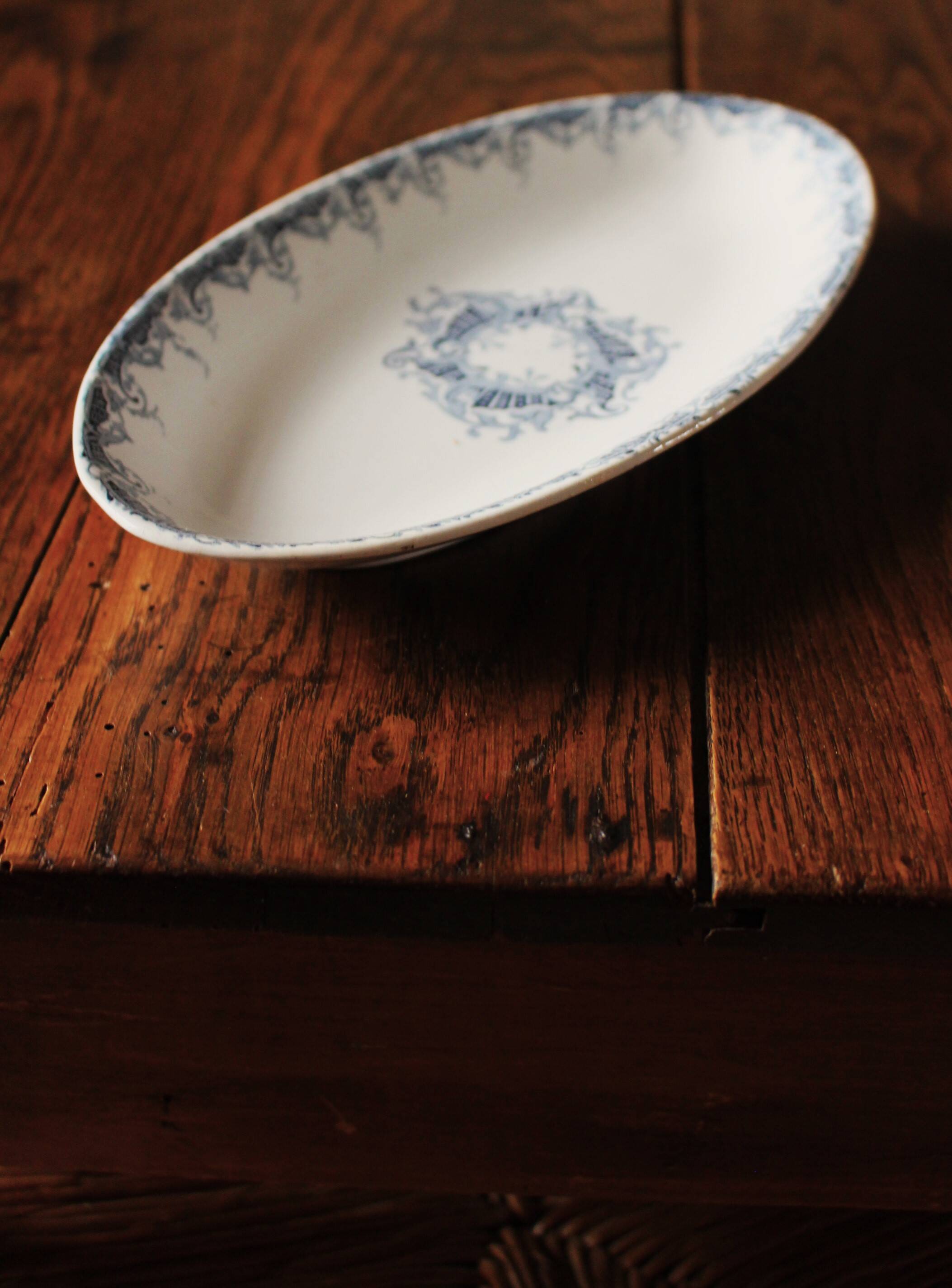 Ravier small oval dish Blue Bordure Lunéville