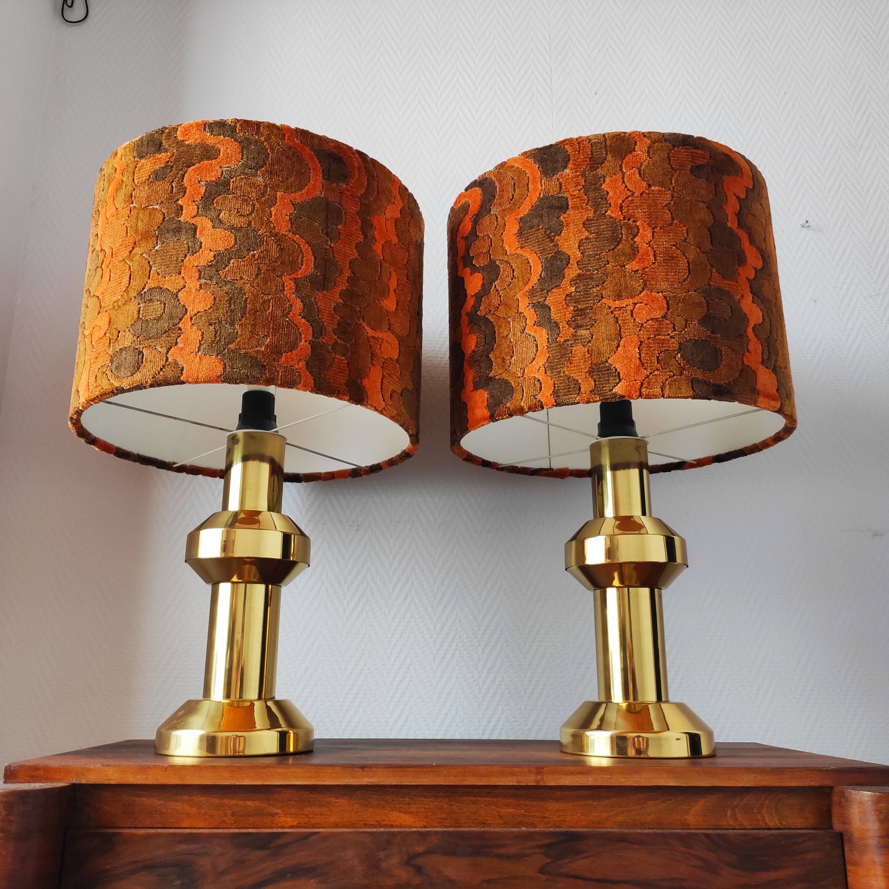 Pair of large vintage 1970s brass living room lamps