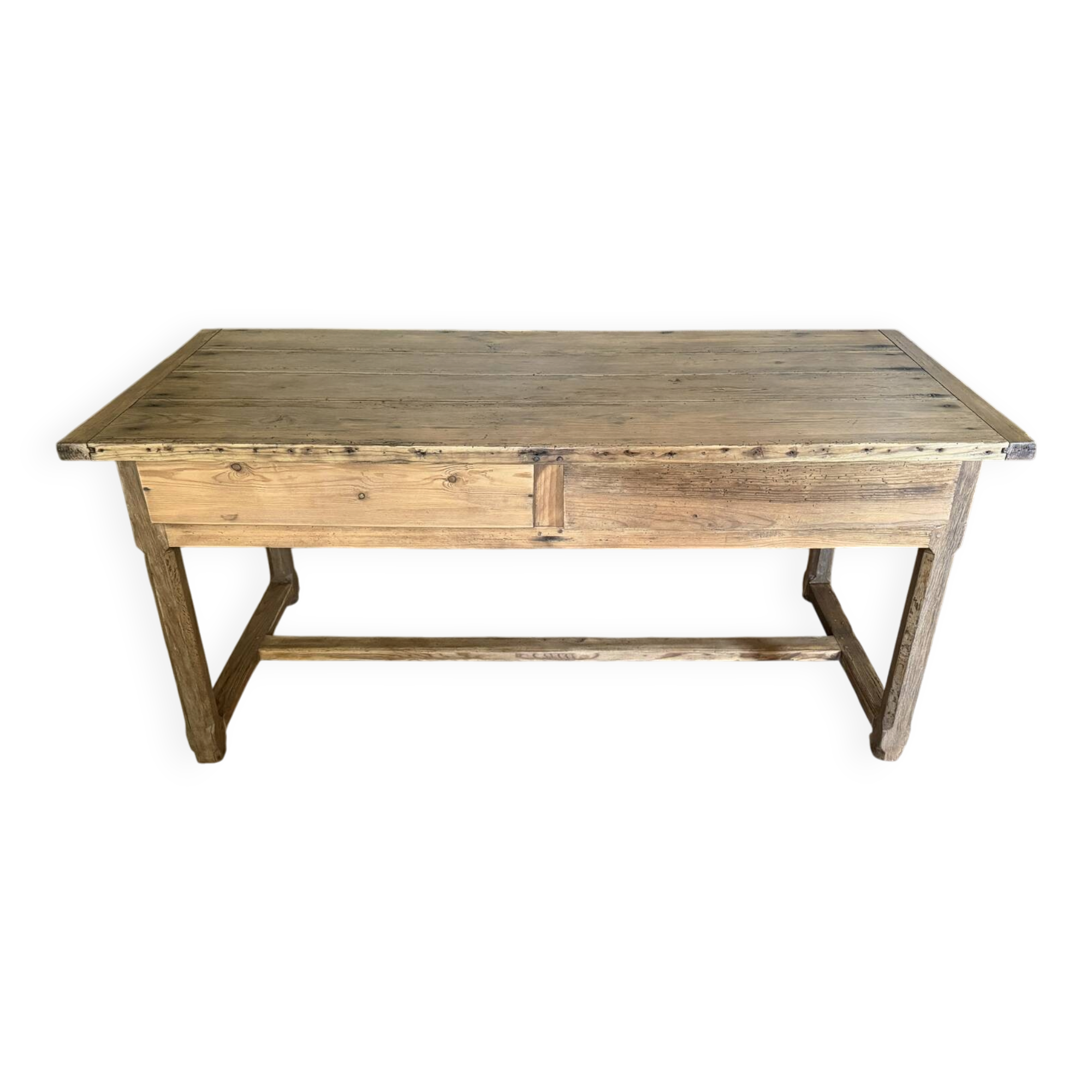 Central island or farmhouse table