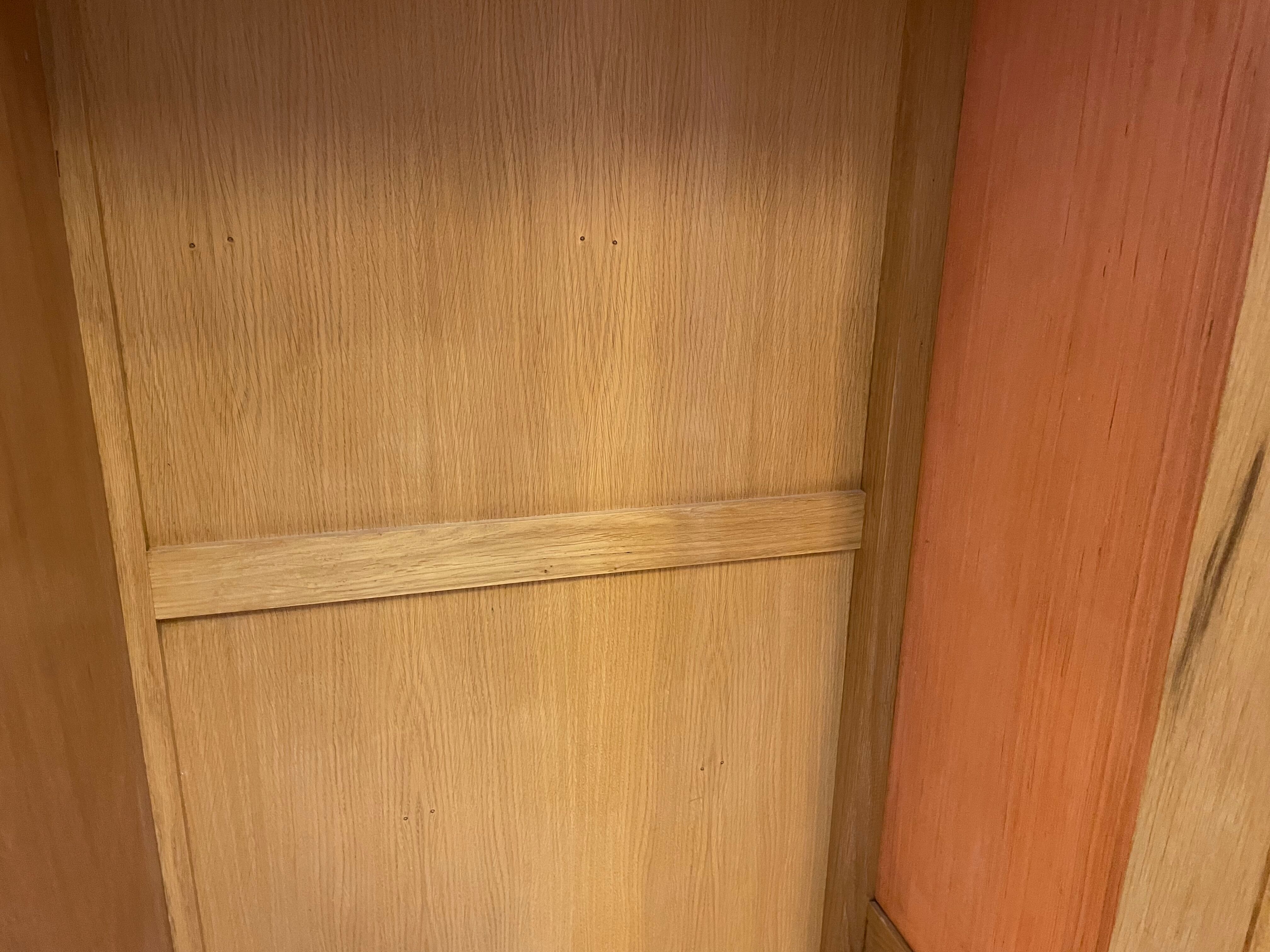 Wardrobe in solid oak