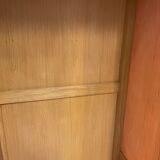 Armoire en chêne massif