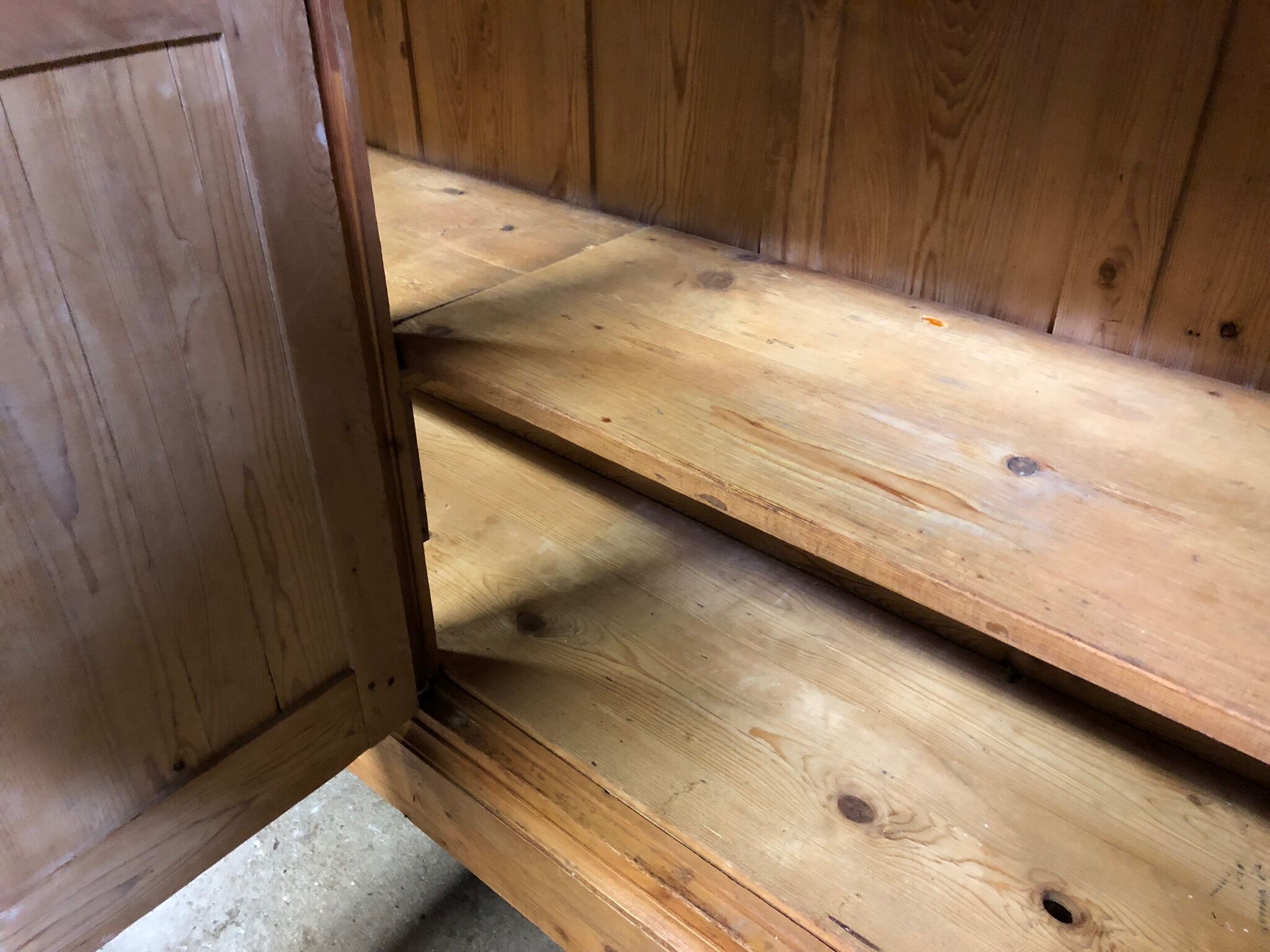 Old counter 4 pine doors