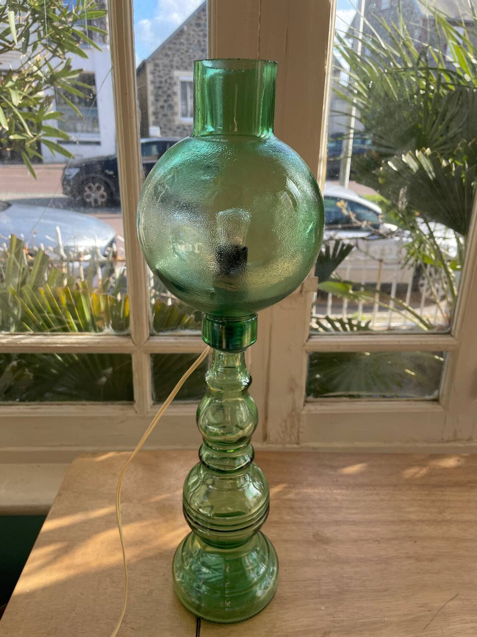 Spectacular Italian glass lamp