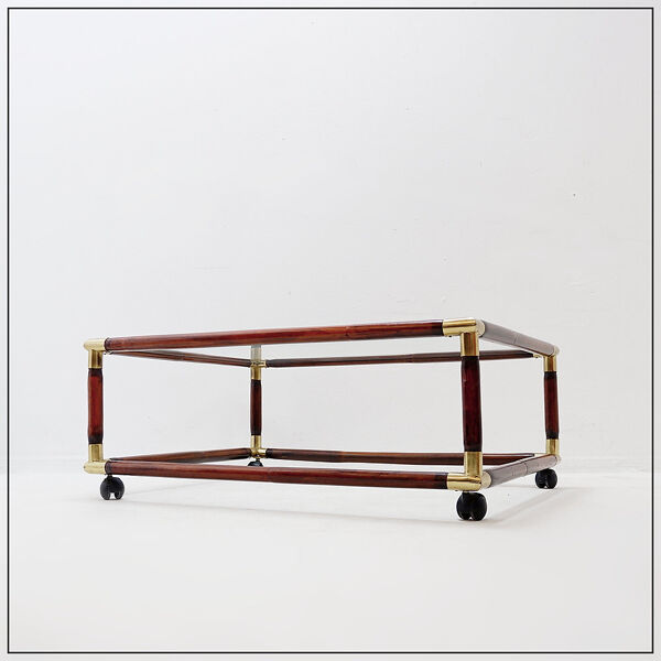 Table basse en bambou et laiton avec plateau en verre, années 60