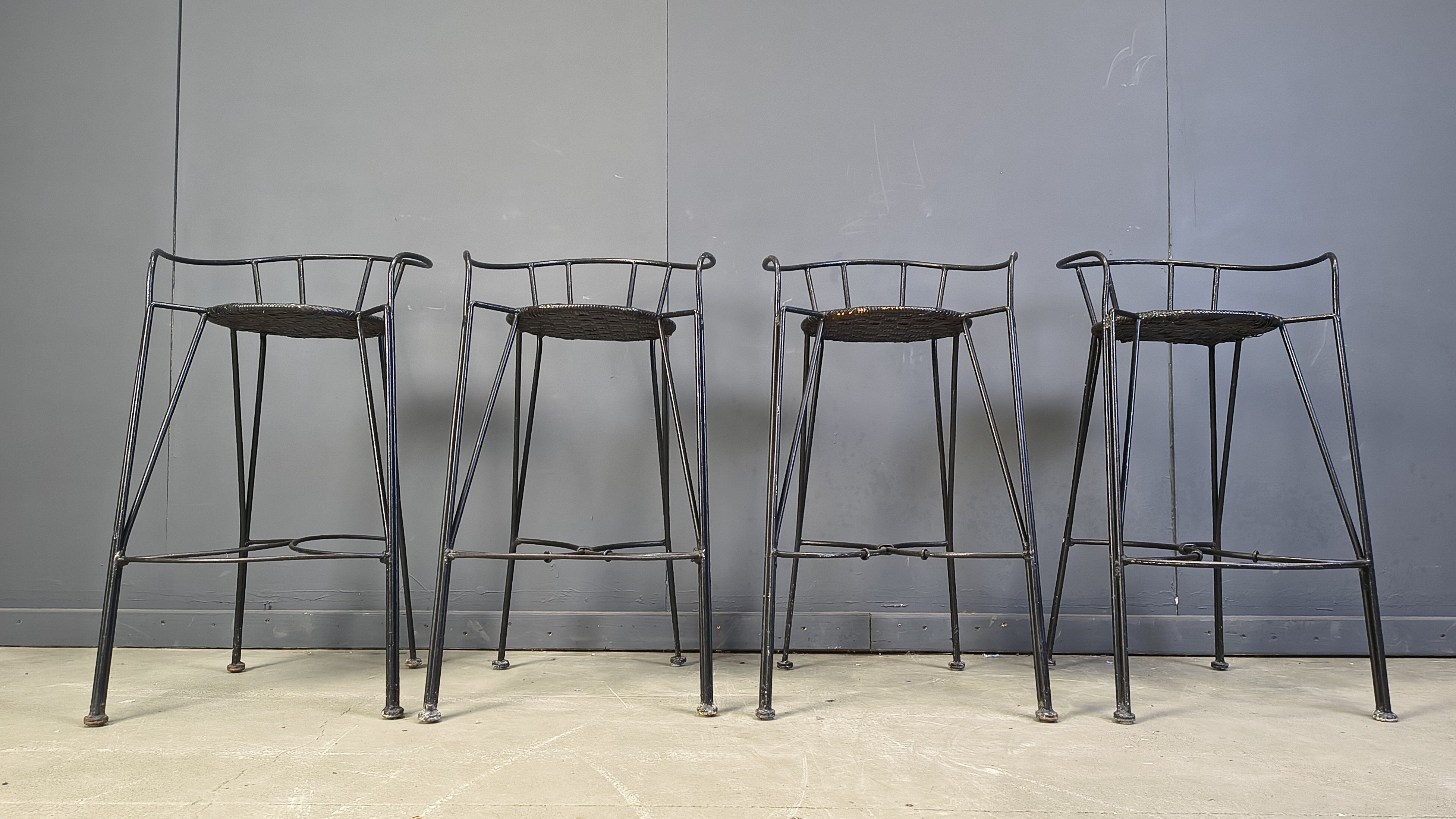 Tabourets de bar vintage en fer forgé et rotin, ensemble de 4 - années 1970
