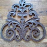 Ornament arabesque trim in cast iron