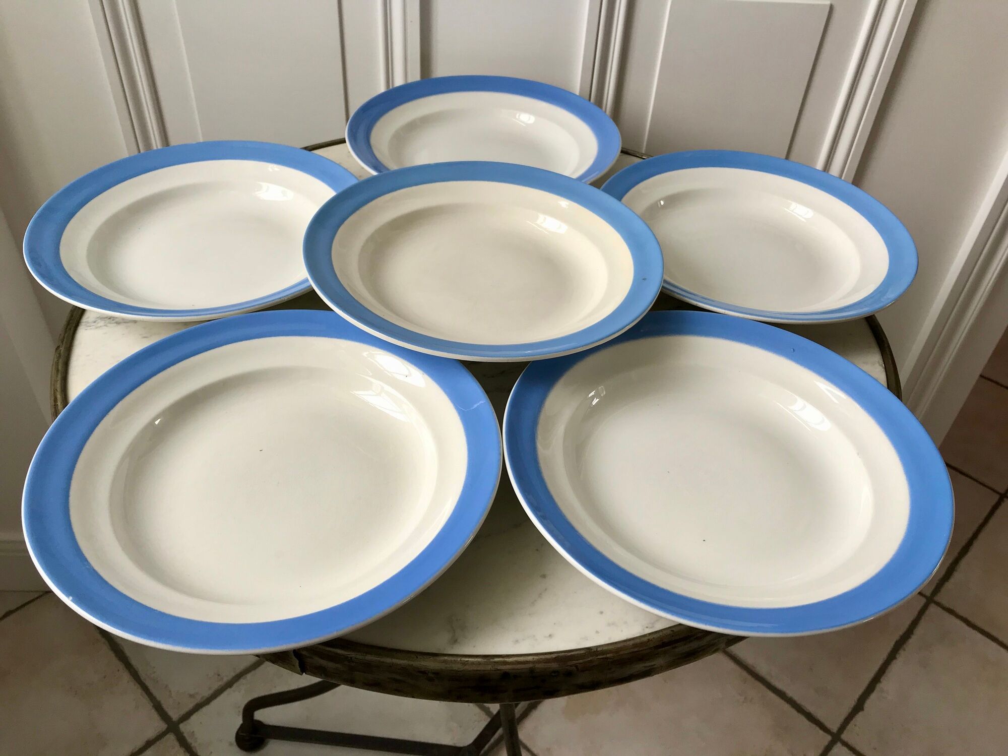 lot of 6 flat plates sky blue Saint-Amand model "Languedoc" 50s