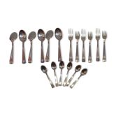 Lot de 18 couverts argent art deco