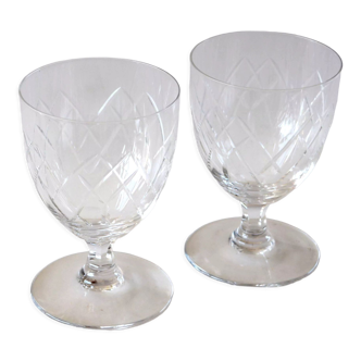 2 crystal wine glasses