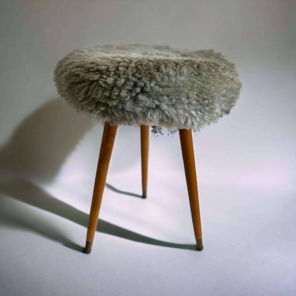 Tabouret moelleux vintage / tabouret / pouf