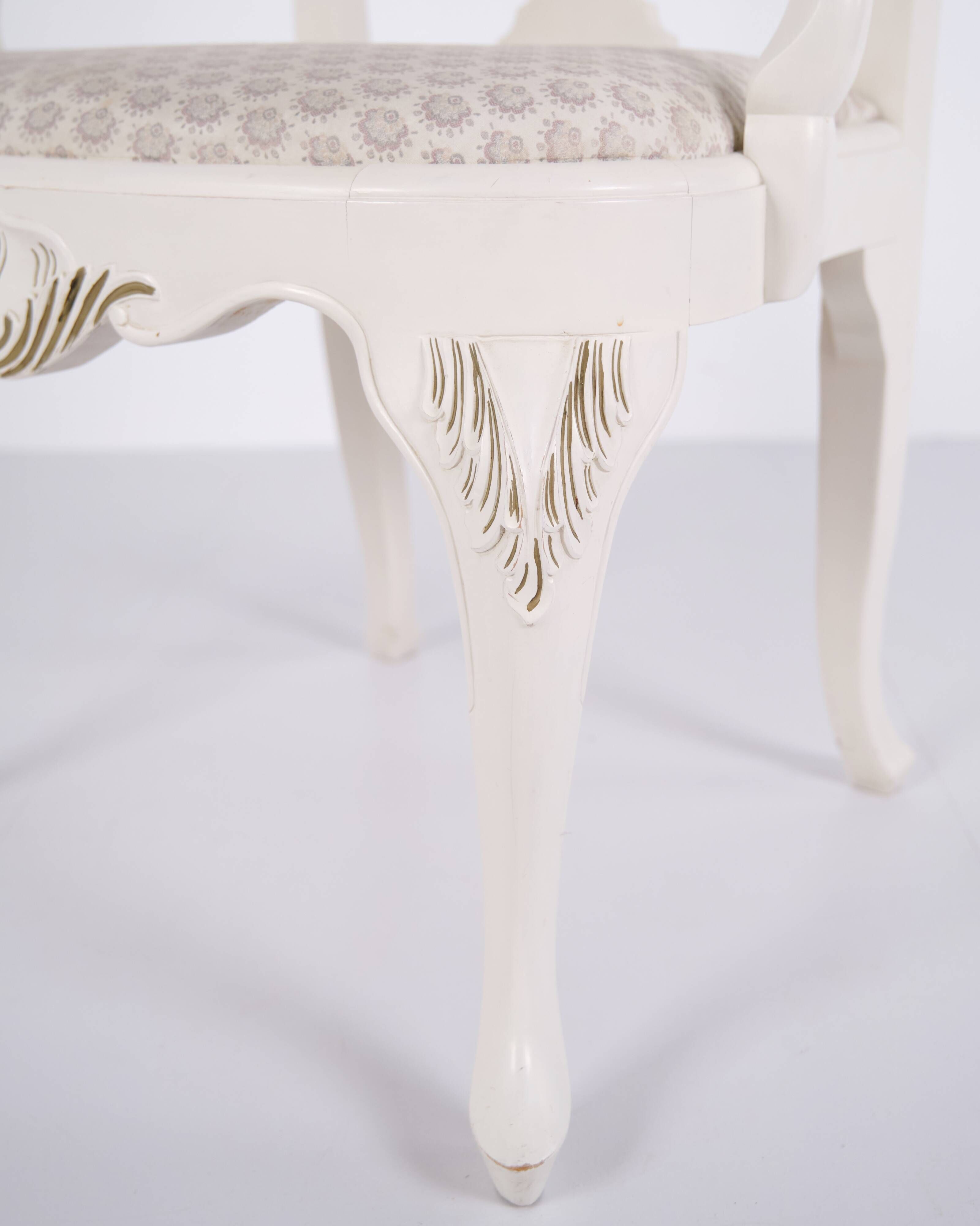 A pair of armchairs – neo rococo style – white painted with decorative details – 1920s
