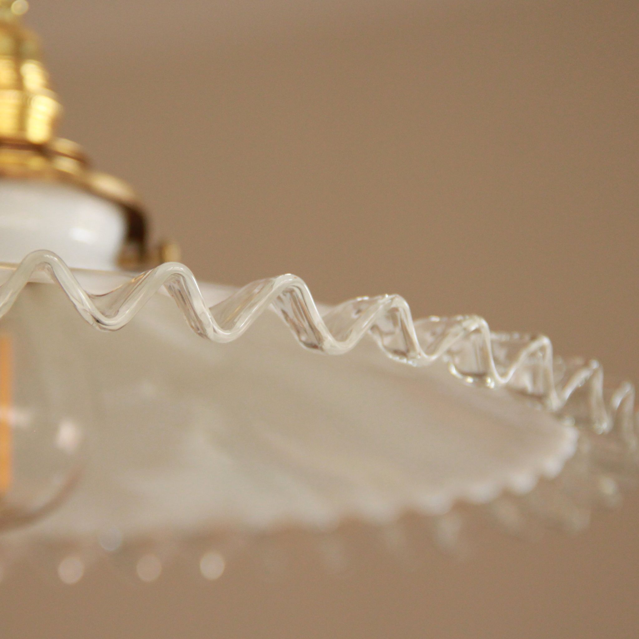 Hanging lamp opaline undulating old lampshade white glass