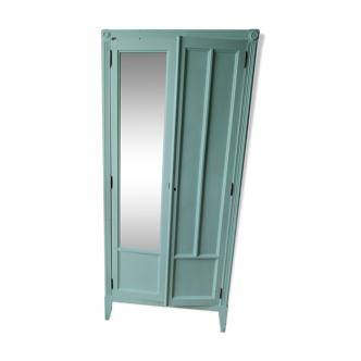 Vintage Parisian wardrobe