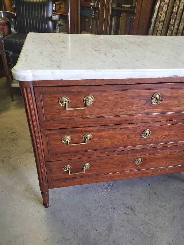 Chest of drawers Louis XVI in mahogany marble top of the XIXth century