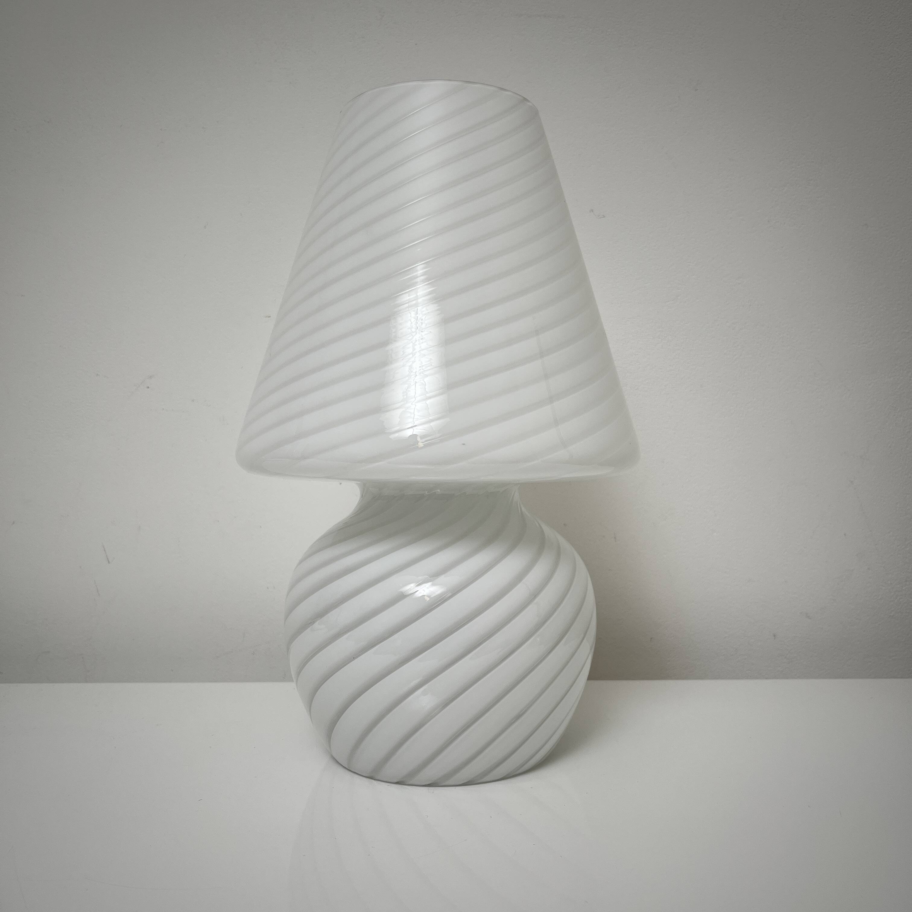 Murano mushroom lamp Italy vintage spiral decor glossy white