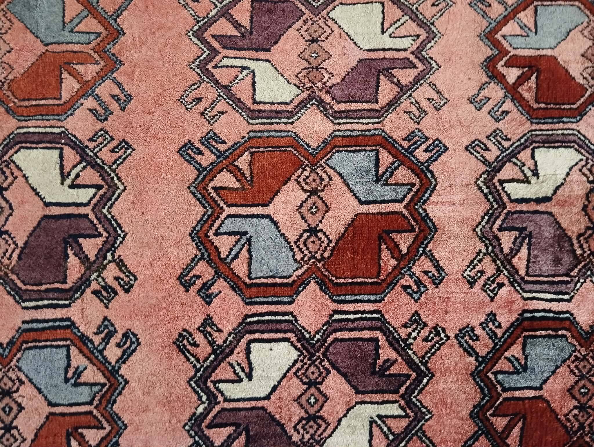 Handmade Turkmen silk carpet 163x117cm