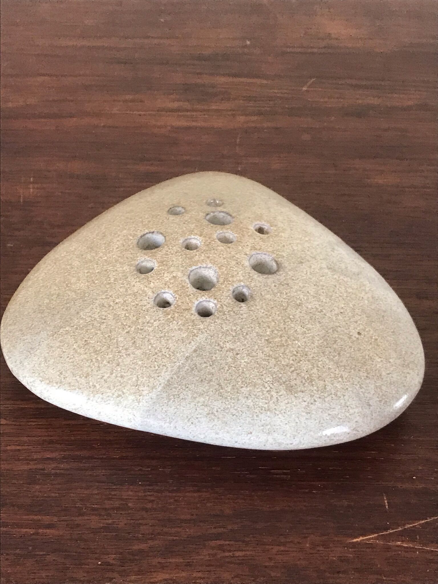 Pebble Ceramic stings flowers design 70 years