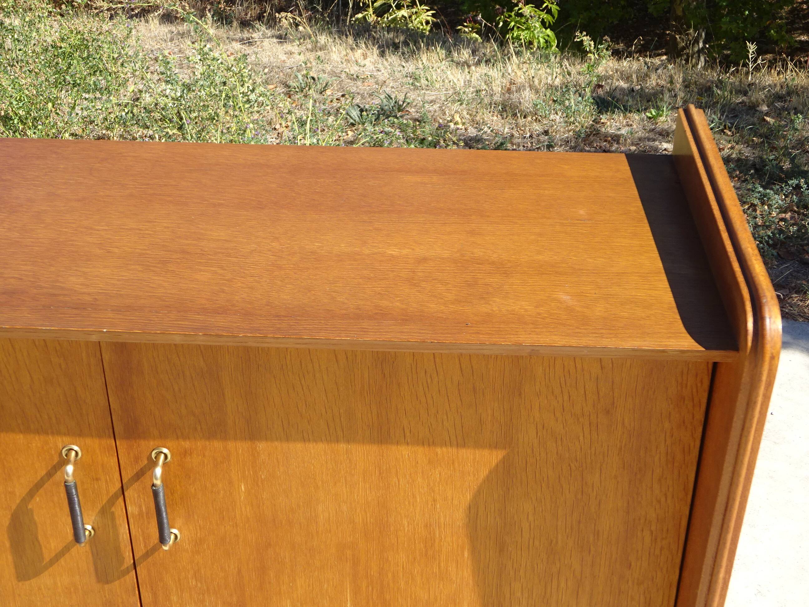 Enfilade vintage aux pieds compas par SAM