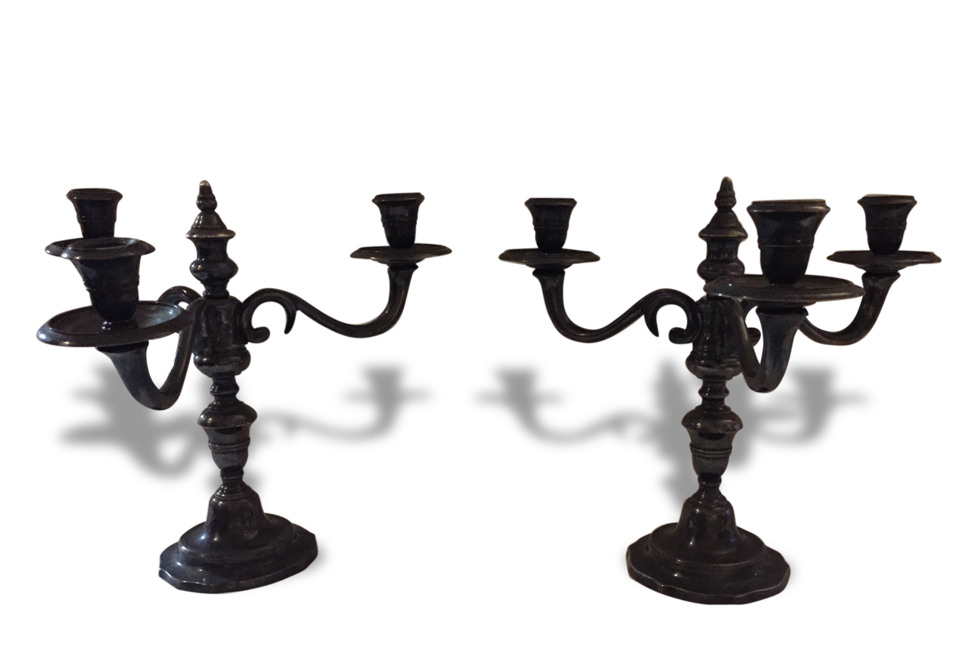 Pair of candlesticks in silver metal