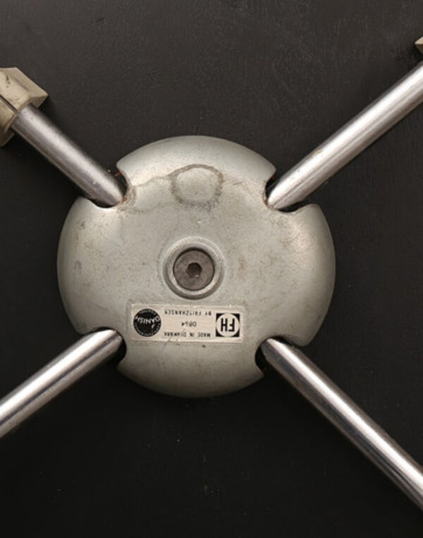 Chaise en bois laqué noir d'Arne Jacobsen pour Fritz Hansen année 50 model SJUAN