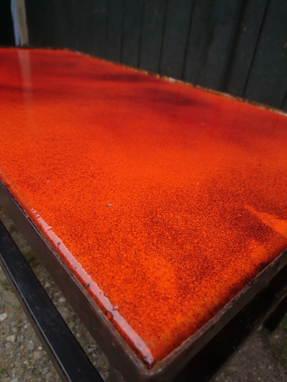 Table basse en lave émaillé orange des années 70