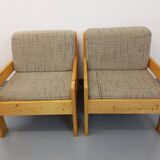Set of 2 vintage fireside chairs in pine and fabric from the 70s