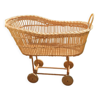 Rattan pram