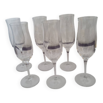 6 flutes en cristal St Louis