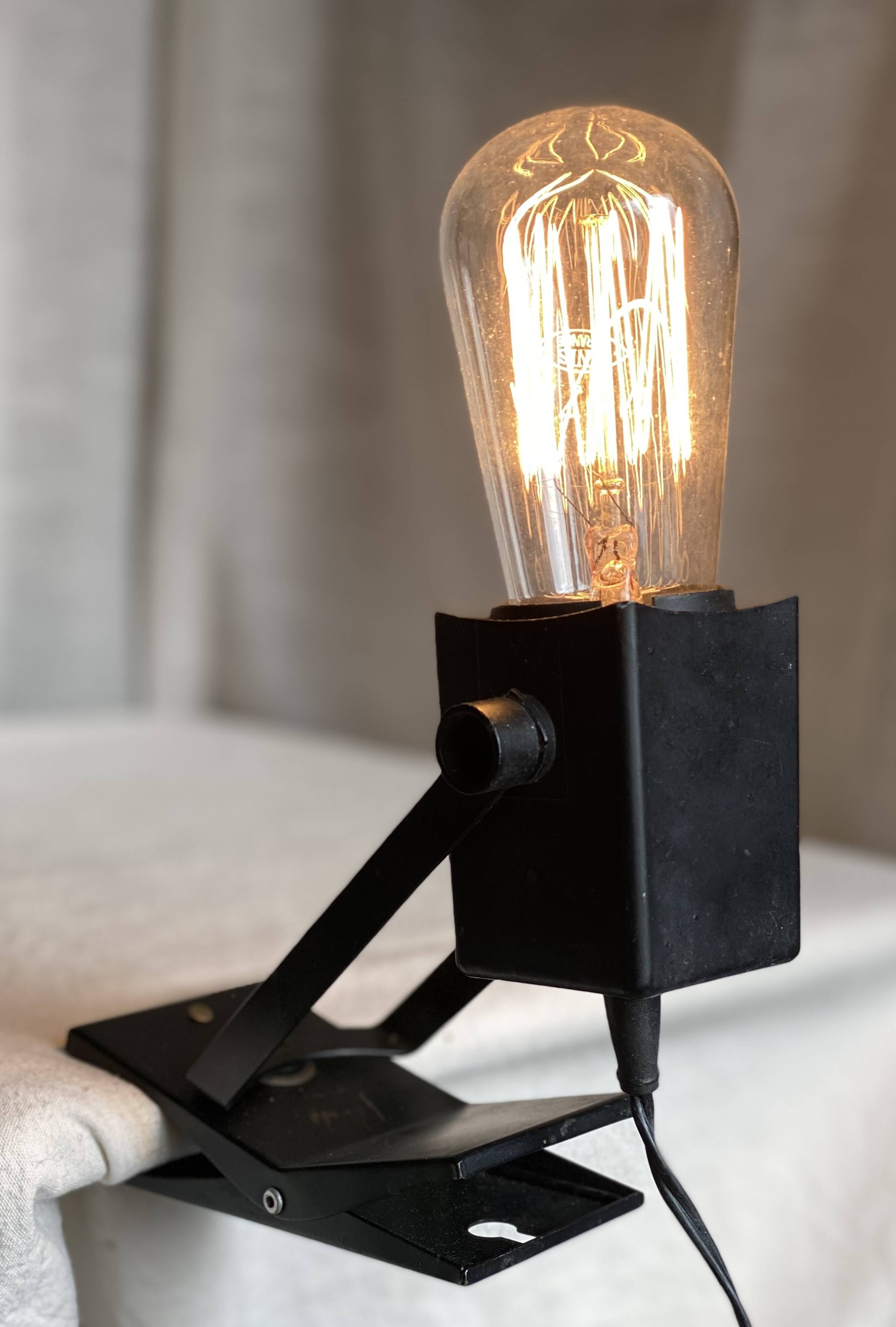 Lampe à pince moderniste LITA vintage 1960