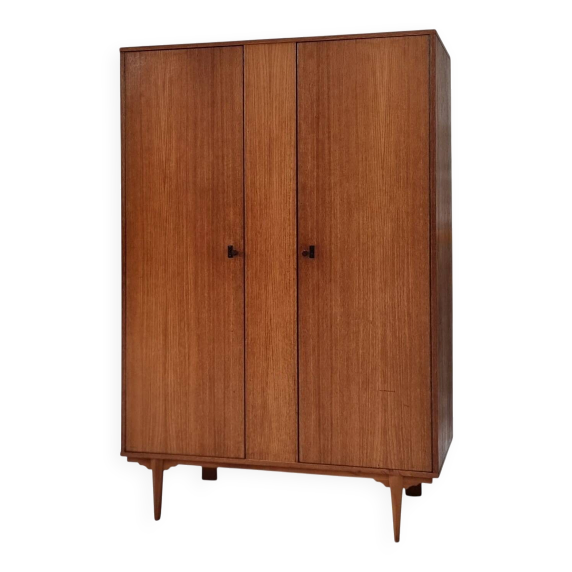 Armoire du milieu du siècle