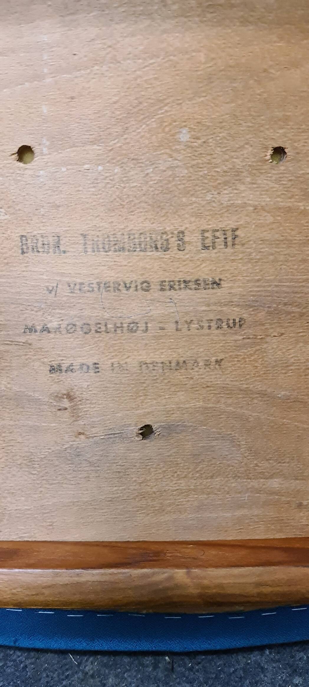 A set of 6 Vintage Danish design dining chairs by Vestervig Eriksen