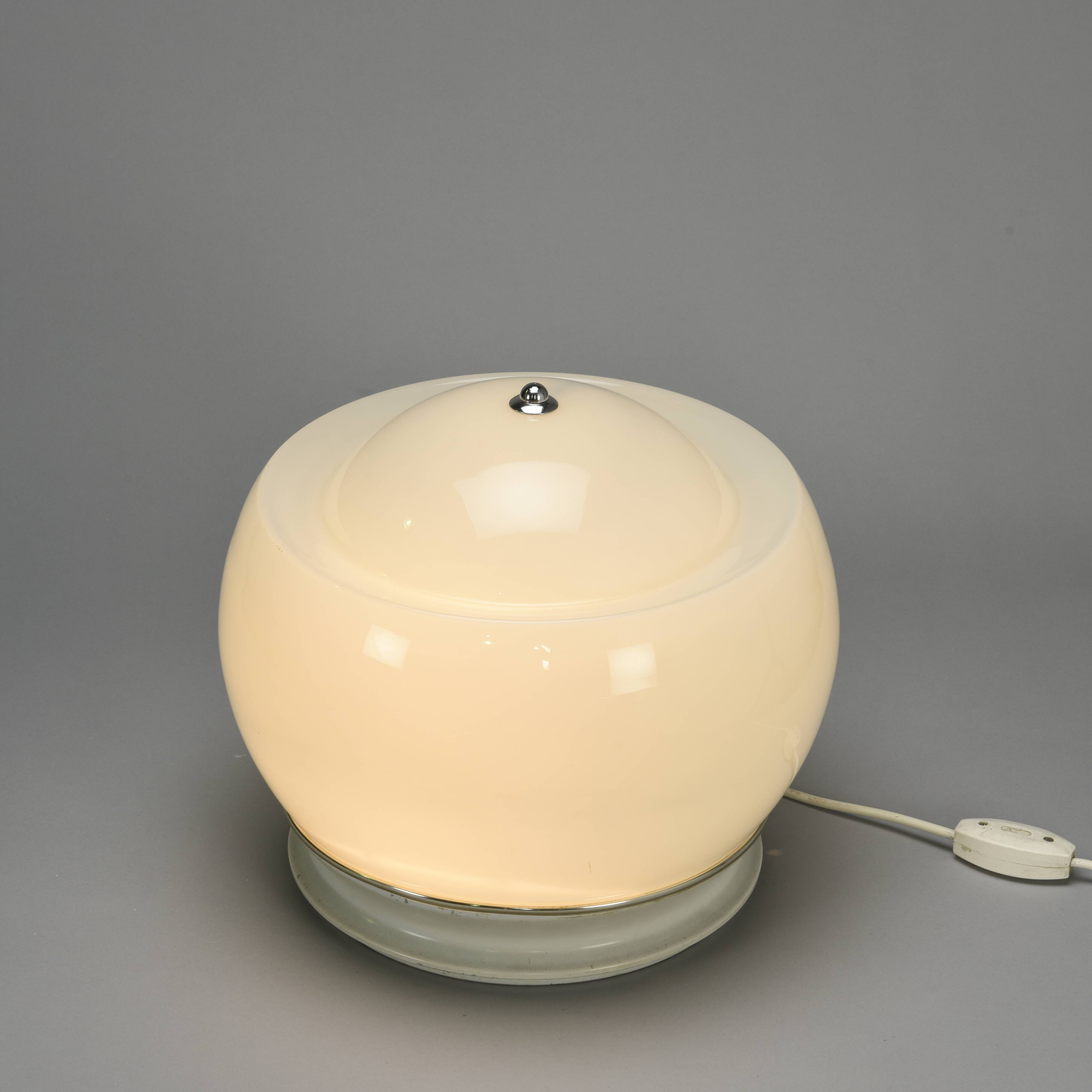 Lampe en verre soufflé, circa 1970