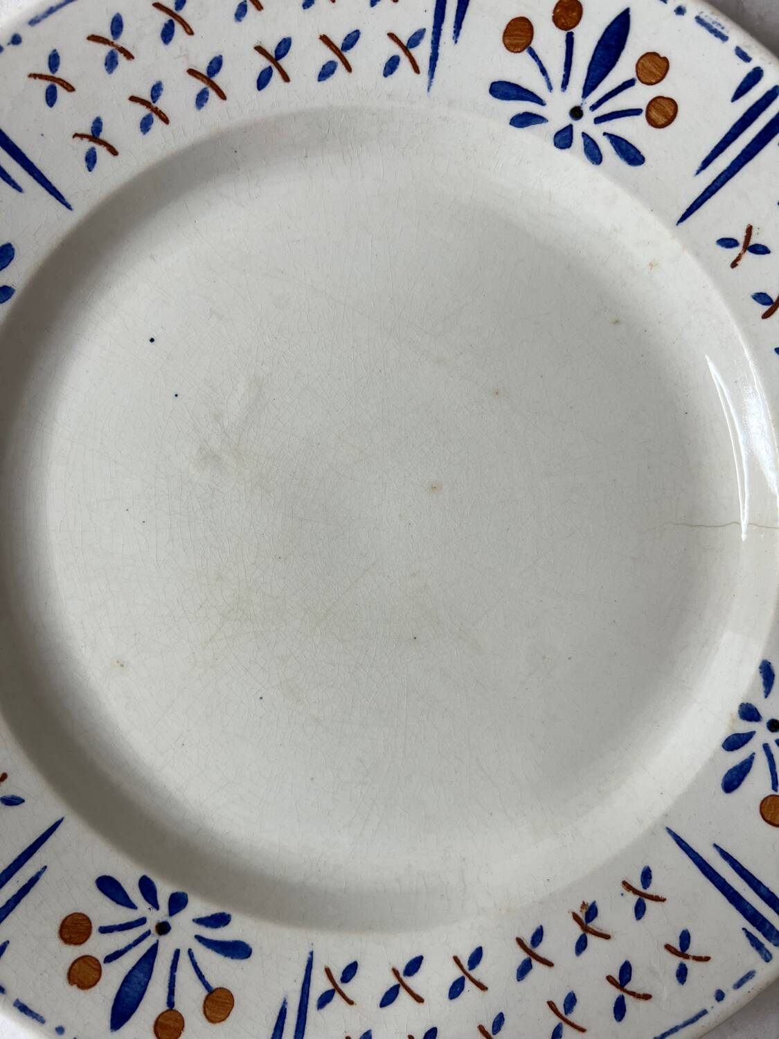 GIEN presentation dish