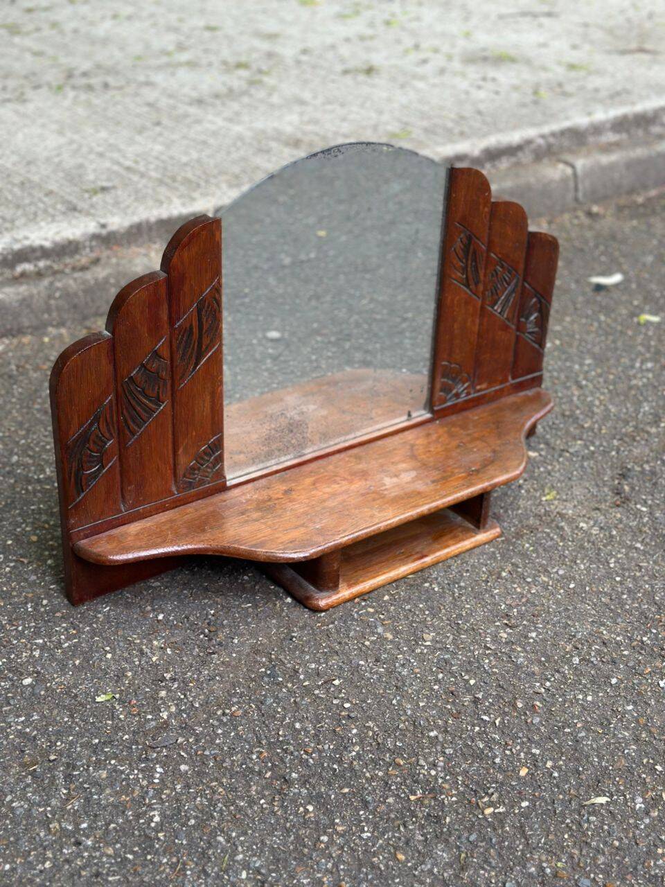 Art Deco dressing table mirror from the 1950s in solid oak.