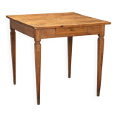 Table basse ancienne néoclassique en noyer avec incrustations d’érable, XVIIIe siècle