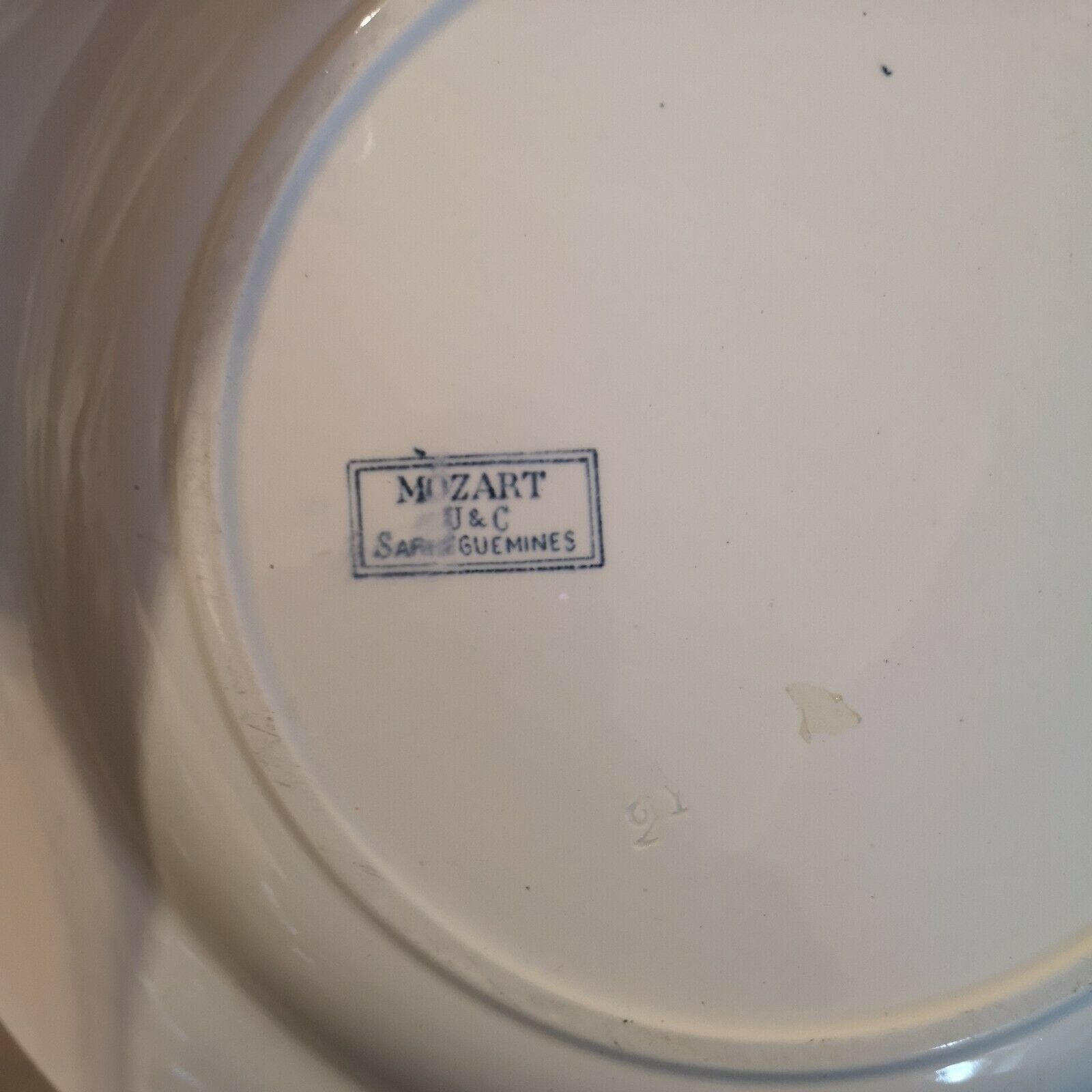 Round dish in Earthenware Sarreguemines Model Mozart