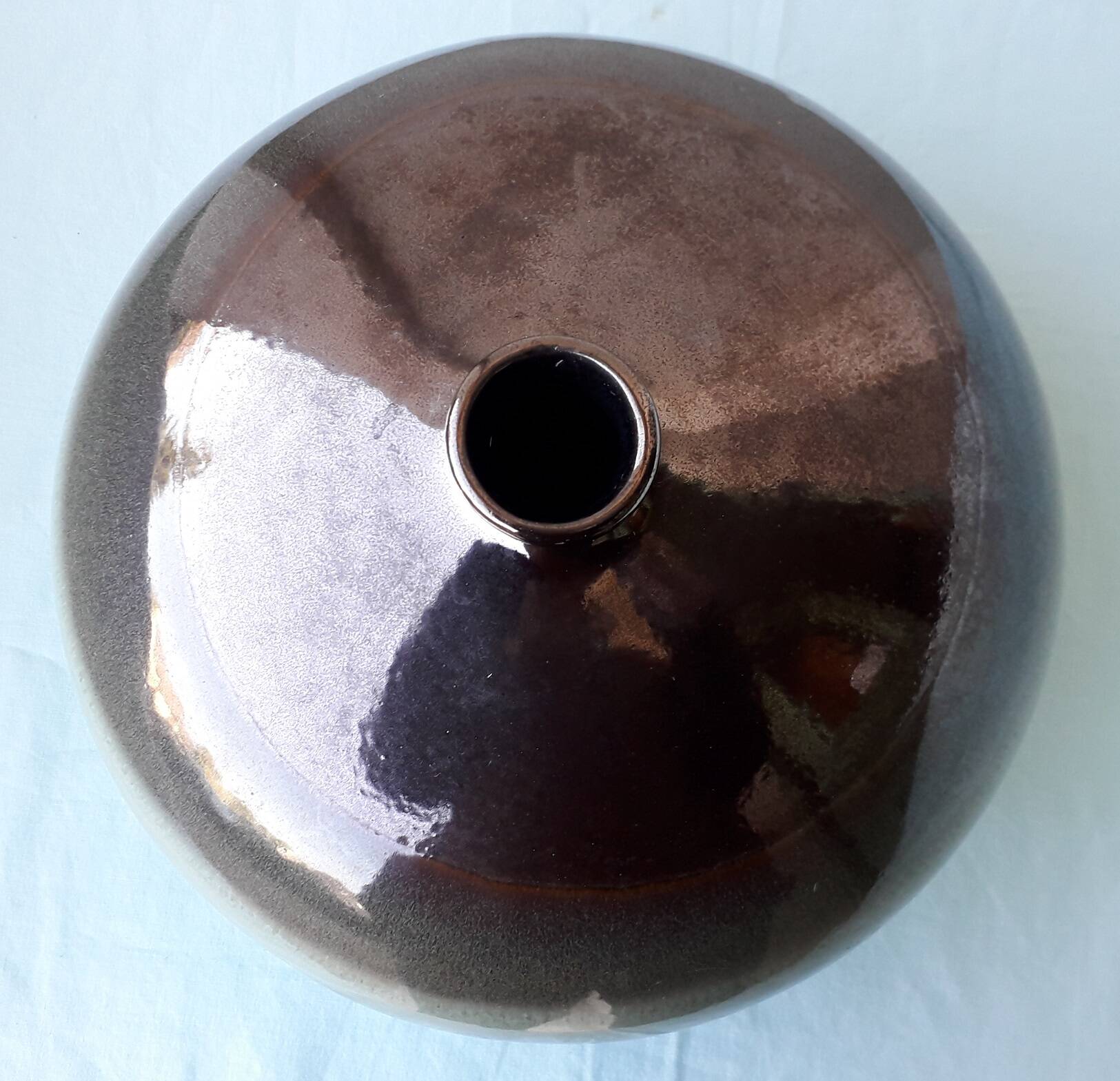 Ceramic vase