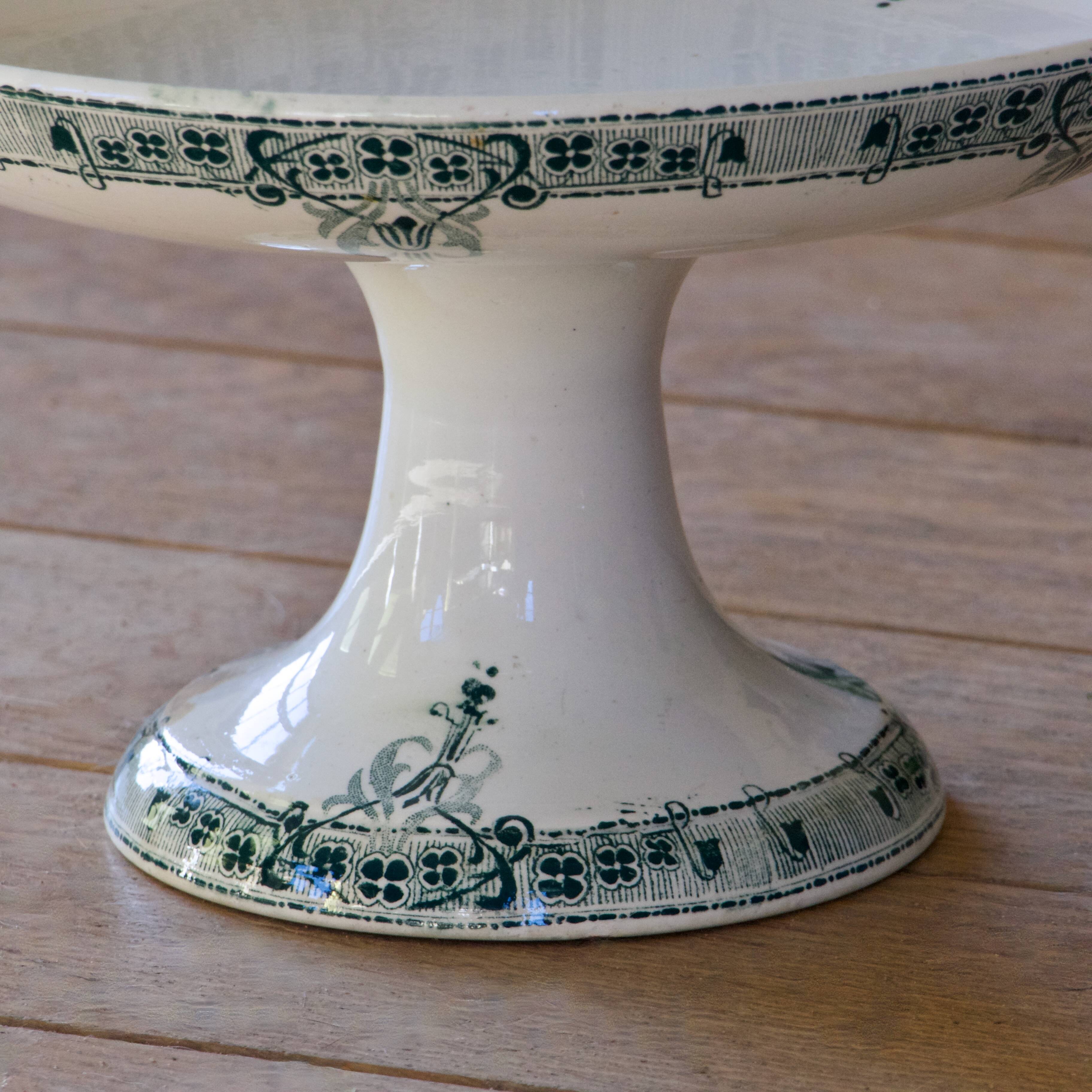 Antique 19th-century compote dish made of ironstone, signed Sarreguemines, from the "Verdun" collection.