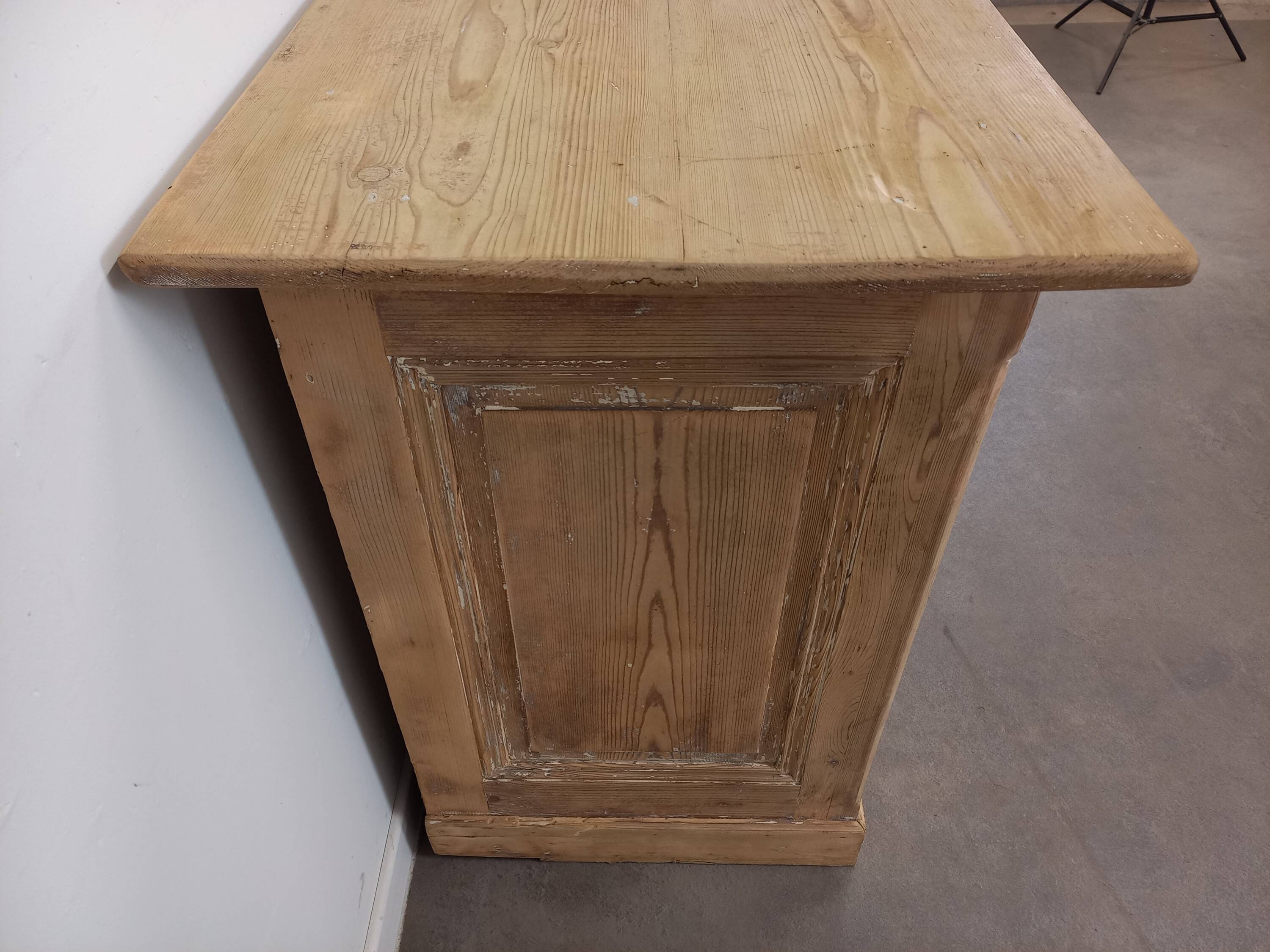 Rustic 3-door sideboard