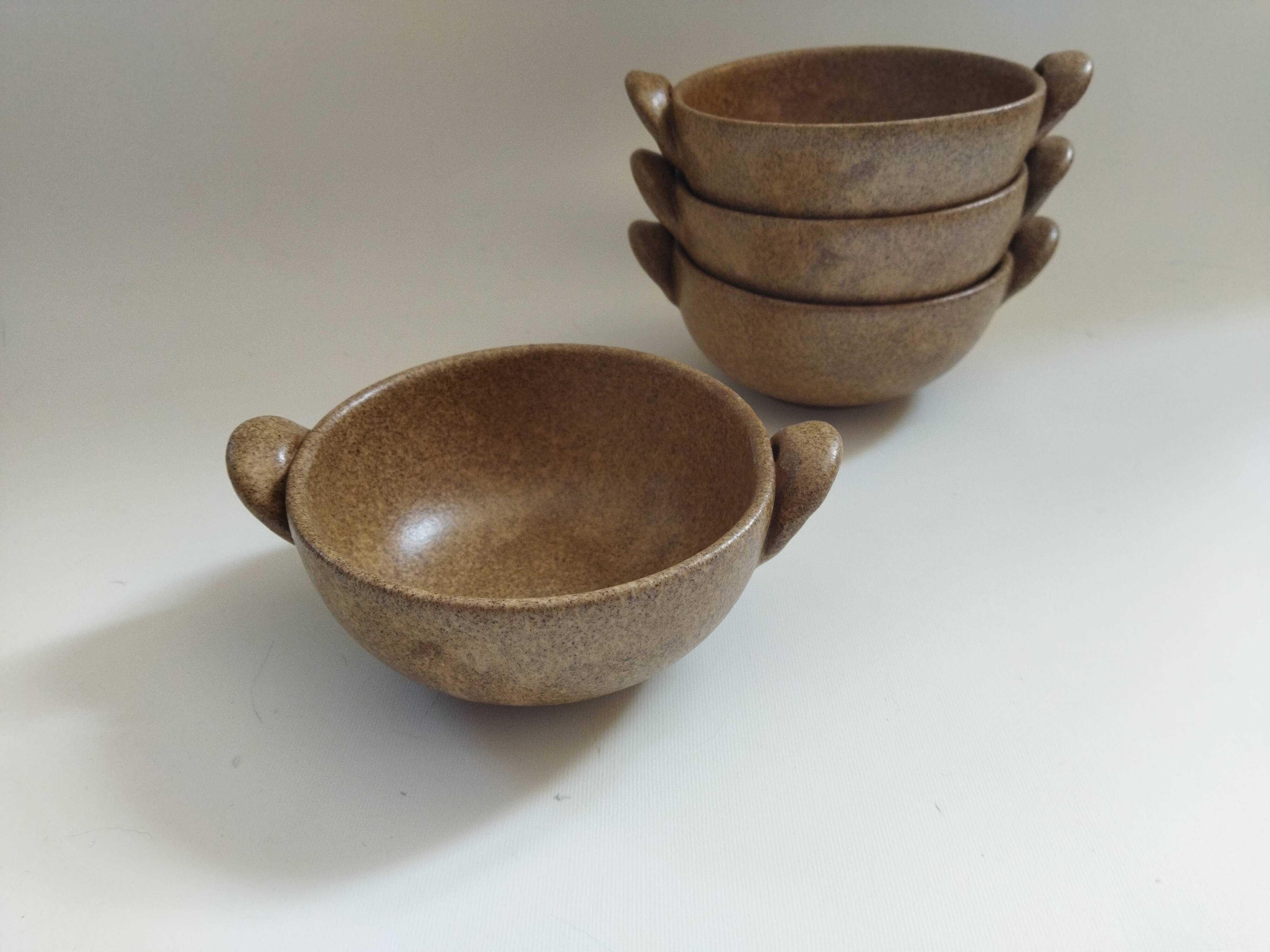 4 stoneware ear bowls