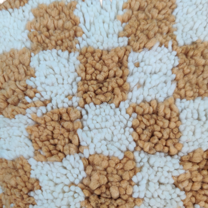 Berber cushion chessboard beige Beni Ouarain