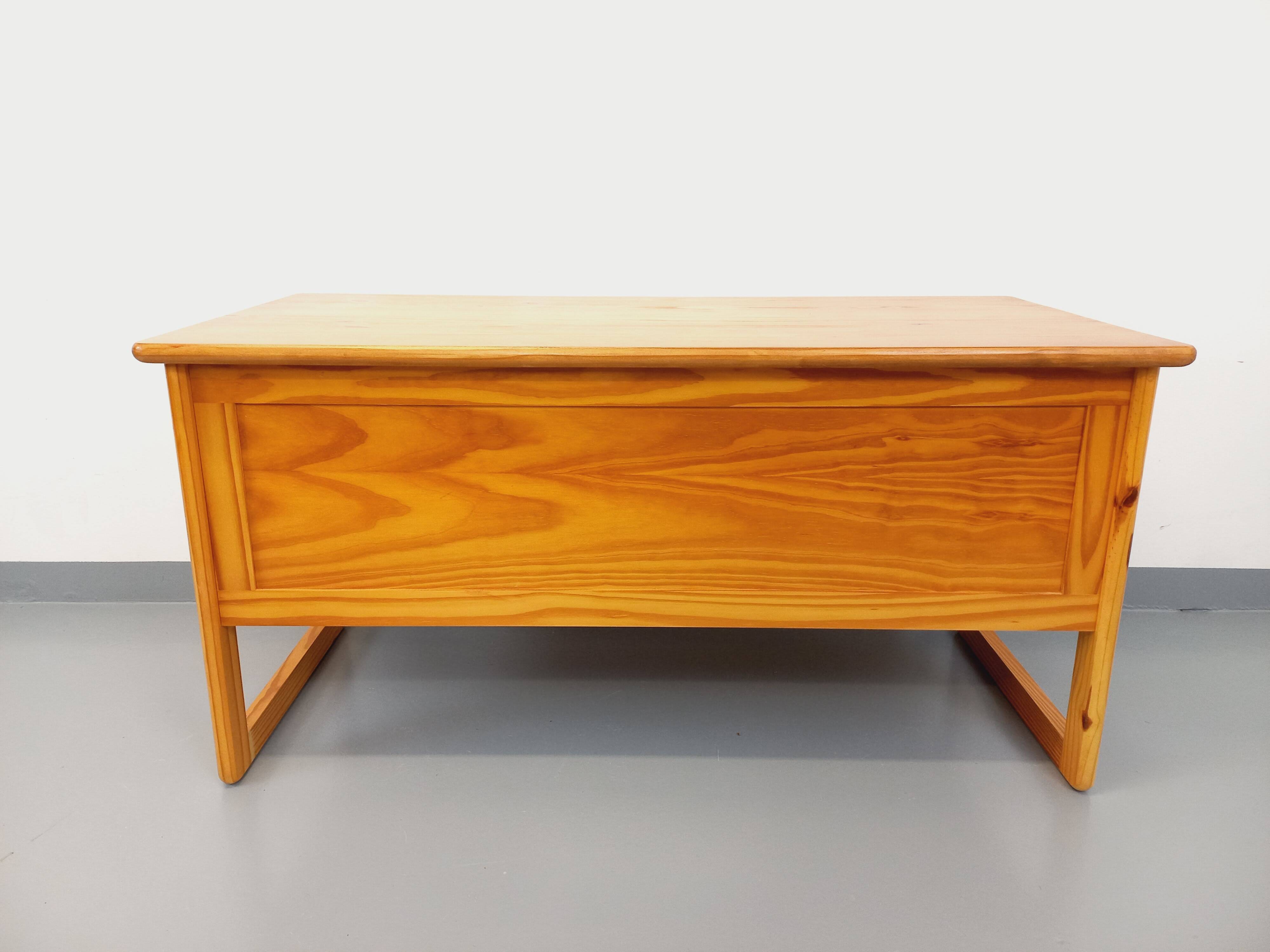 Vintage sled leg pine executive desk from the 60s-70s